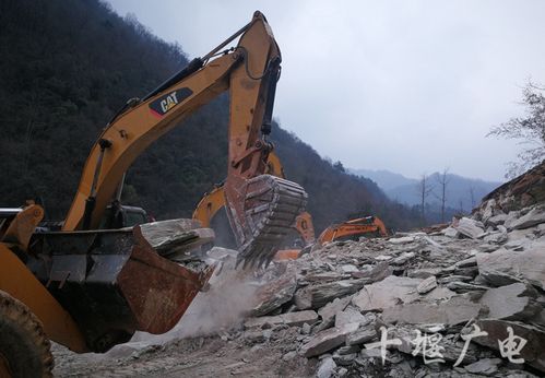 现场抢救工作人员 赵明 :工程量大概土石方在1.8万方到2.